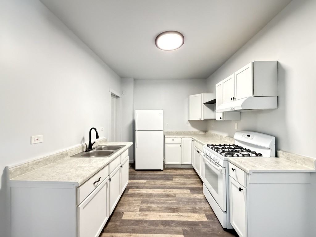 6018 018 W North #4 - Photo 2 of 20