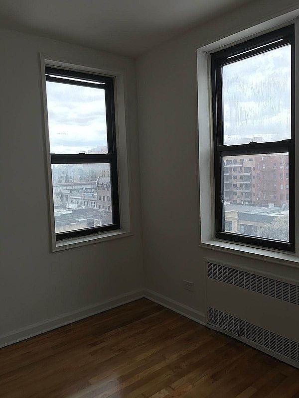 3730 83rd St #3L - Photo 6 of 6