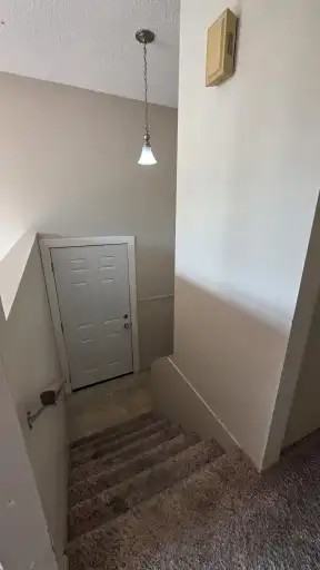 53 Eastman Cres #C - Photo 7 of 13