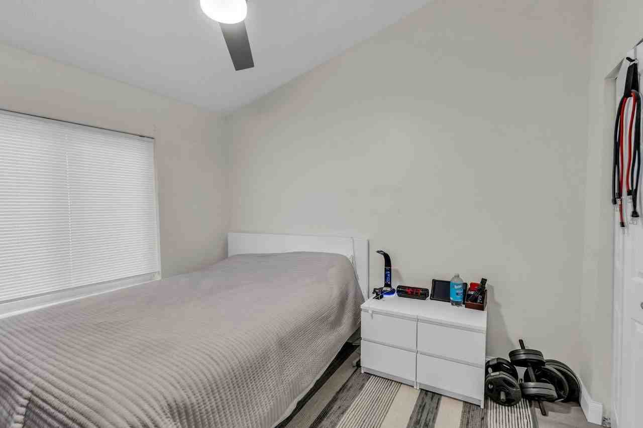 5439 Nw 122nd Dr - Photo 3 of 23
