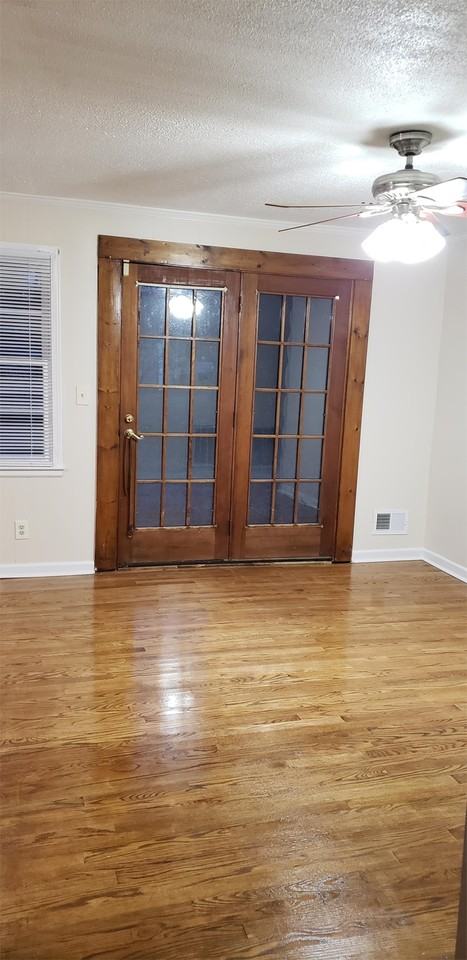 804 N Campanella Ext - Photo 4 of 5