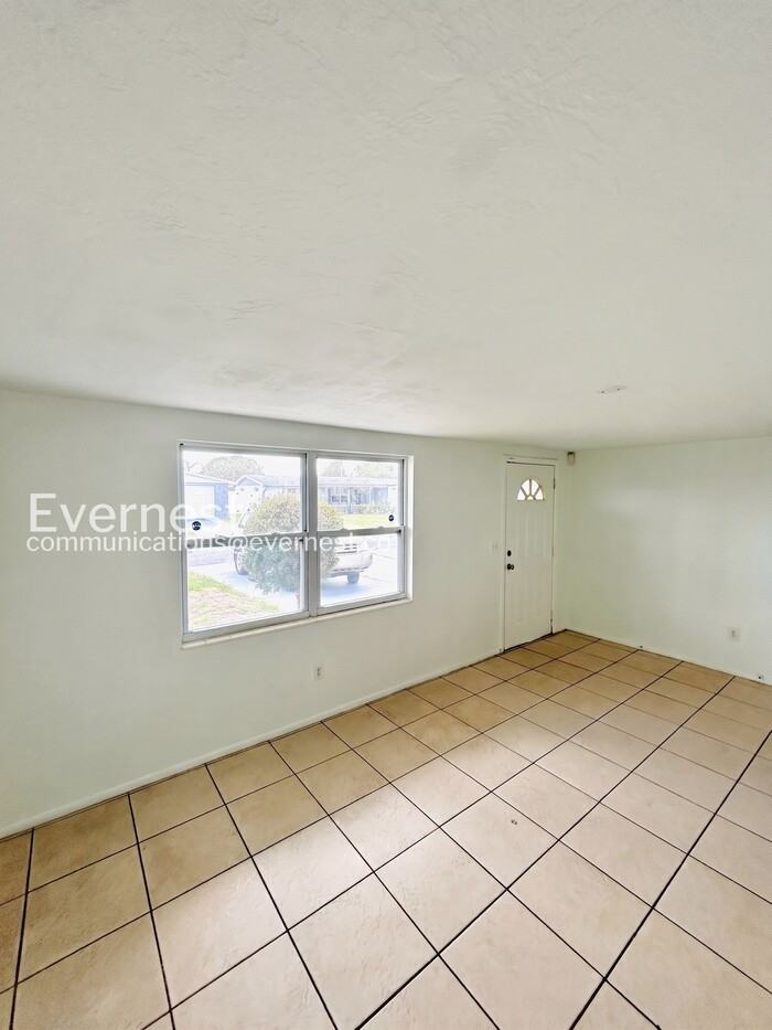 3749 Beechwood Dr - Photo 6 of 26