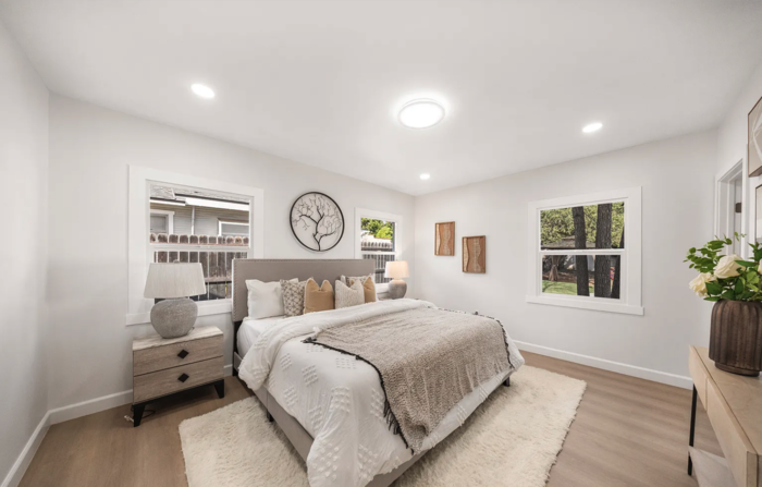 1166 N El Molino Ave - Photo 4 of 28