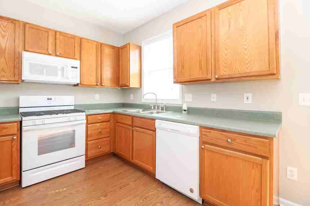 317 Park Creek Rdg - Photo 7 of 19