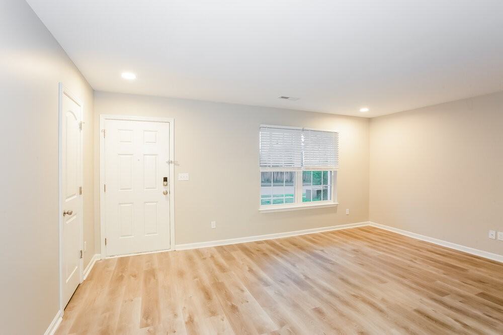 3202 Kayla Ln - Photo 6 of 17