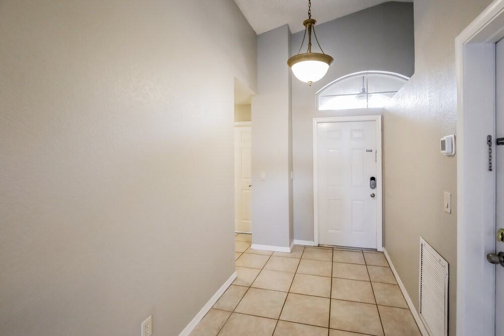 5365 Nw 54th St - Photo 3 of 16