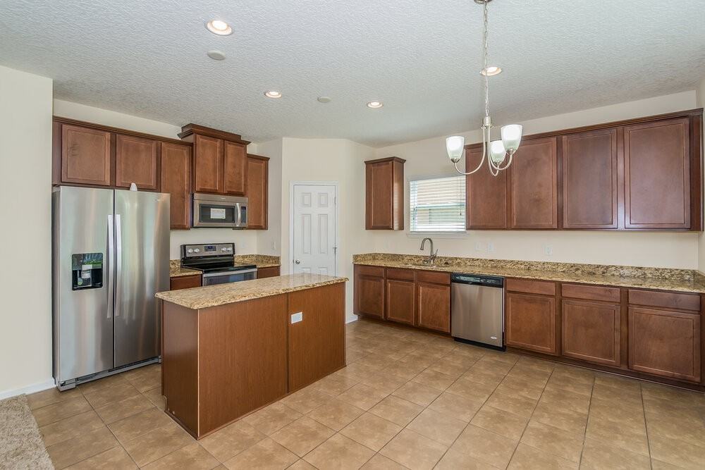 451 Forest Meadow Ln - Photo 5 of 15