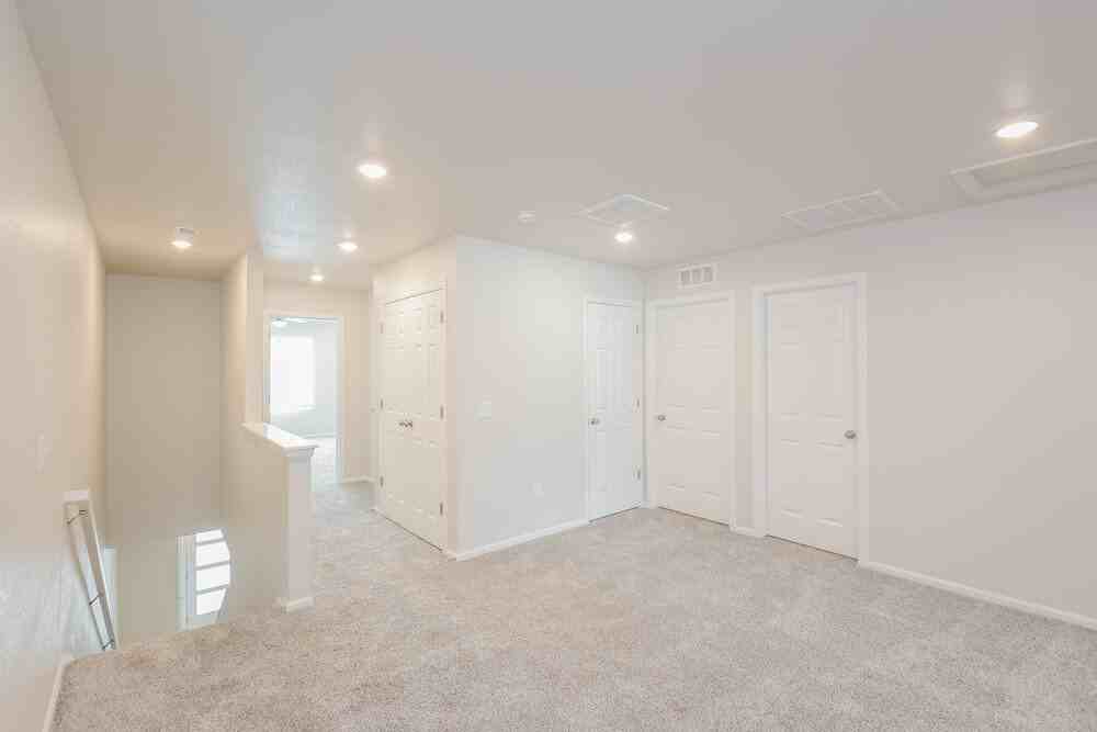 13971 Vispo Way - Photo 7 of 17