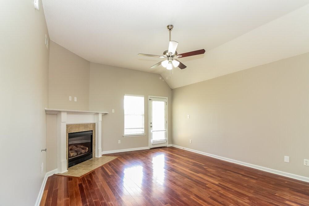 5842 Carrel Cv - Photo 5 of 16