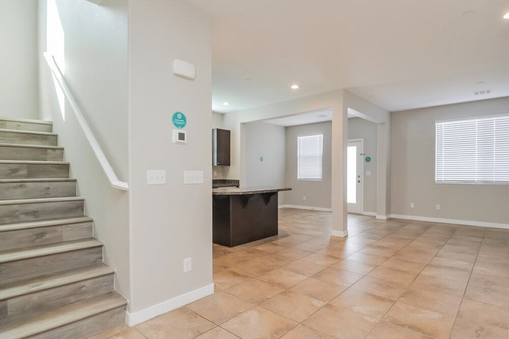 993 Pebble Lake St - Photo 6 of 17