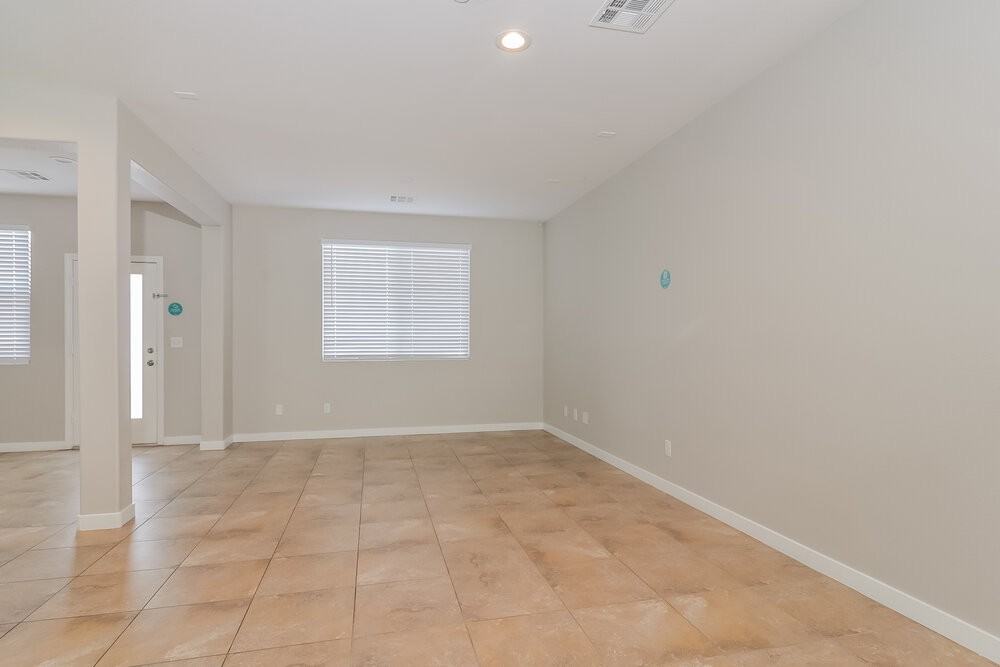 993 Pebble Lake St - Photo 7 of 17