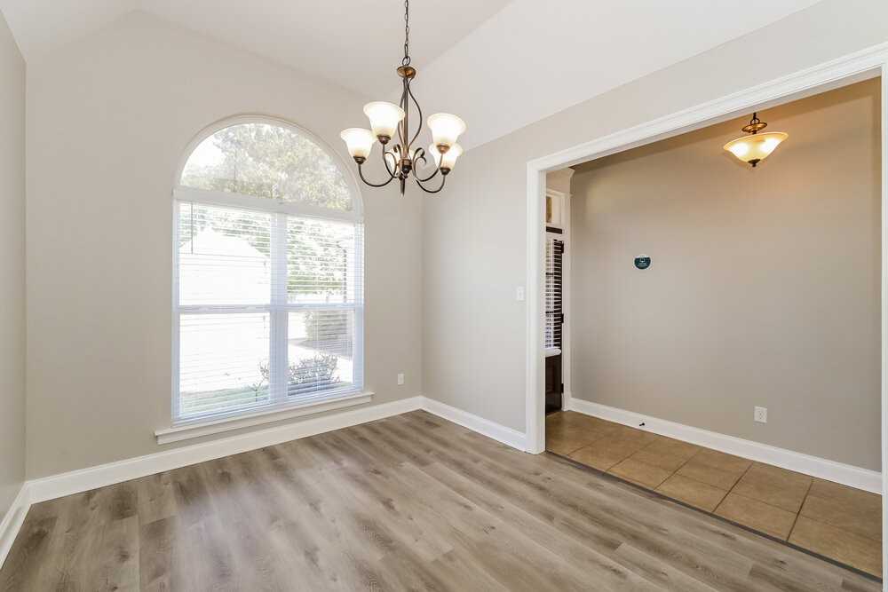 3075 N Wren St - Photo 6 of 17