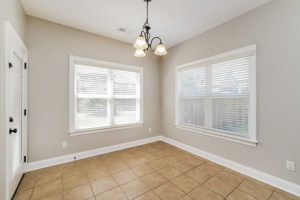 3075 N Wren St - Photo 7 of 17