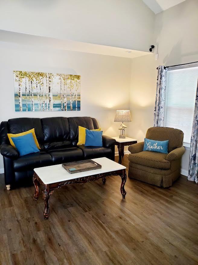 346 Graham Meadow Dr - Photo 2 of 9