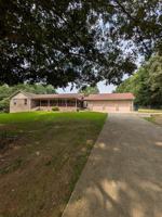featured image of 102 Hunington Chase Dr