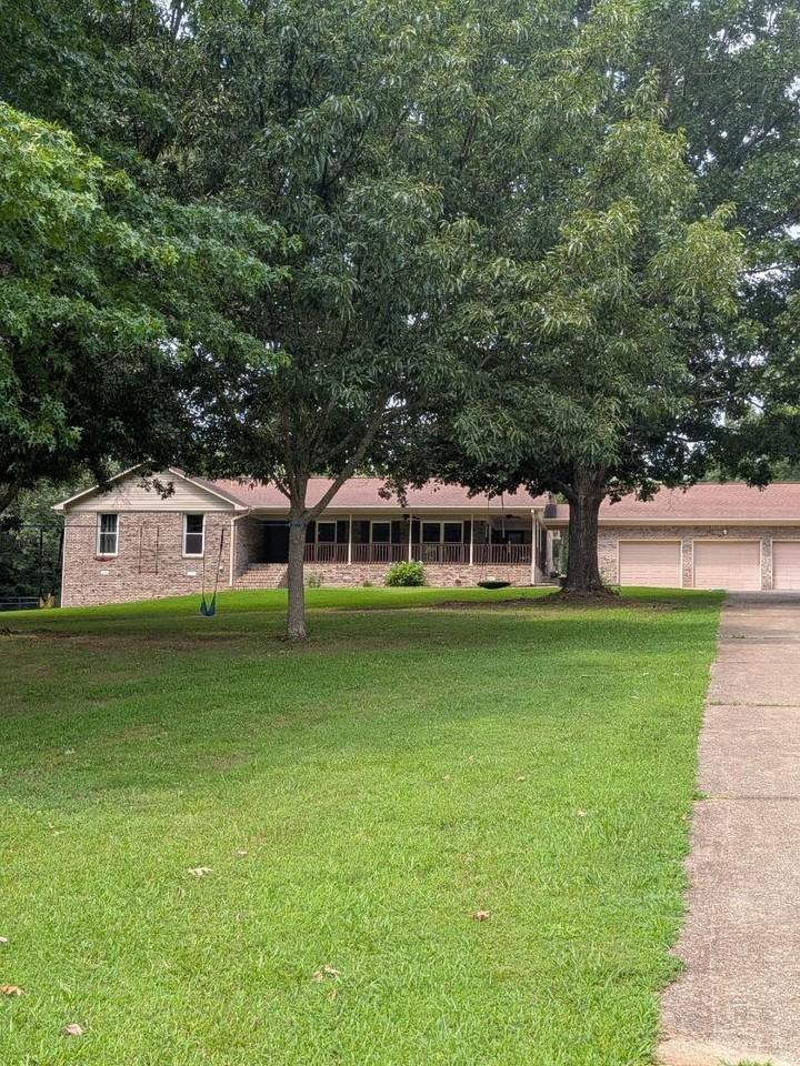 102 Hunington Chase Dr - Photo 2 of 20