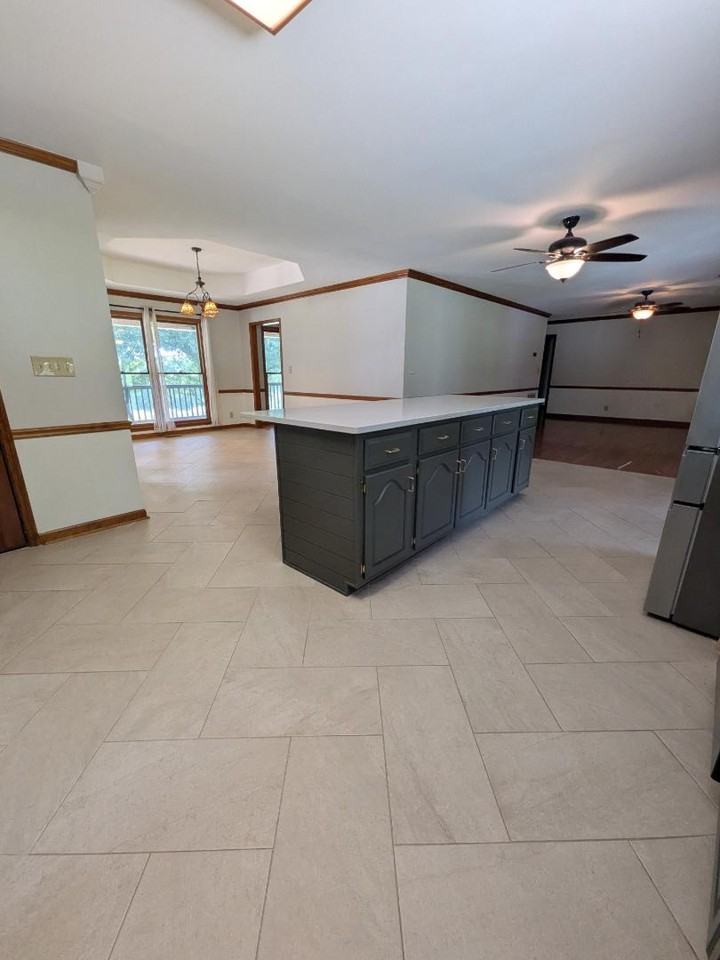 102 Hunington Chase Dr - Photo 4 of 20