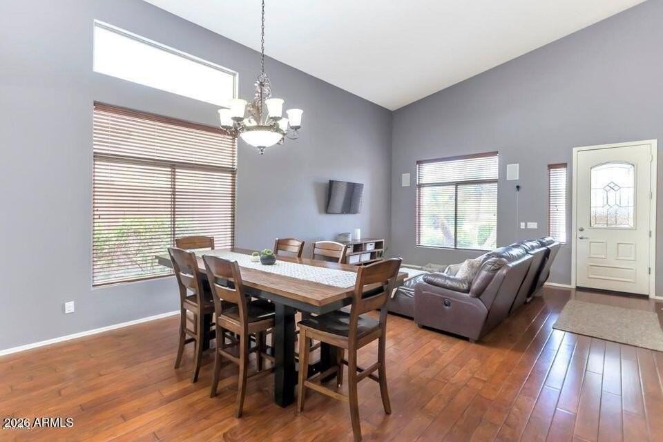 2244 W Spur Dr - Photo 3 of 14
