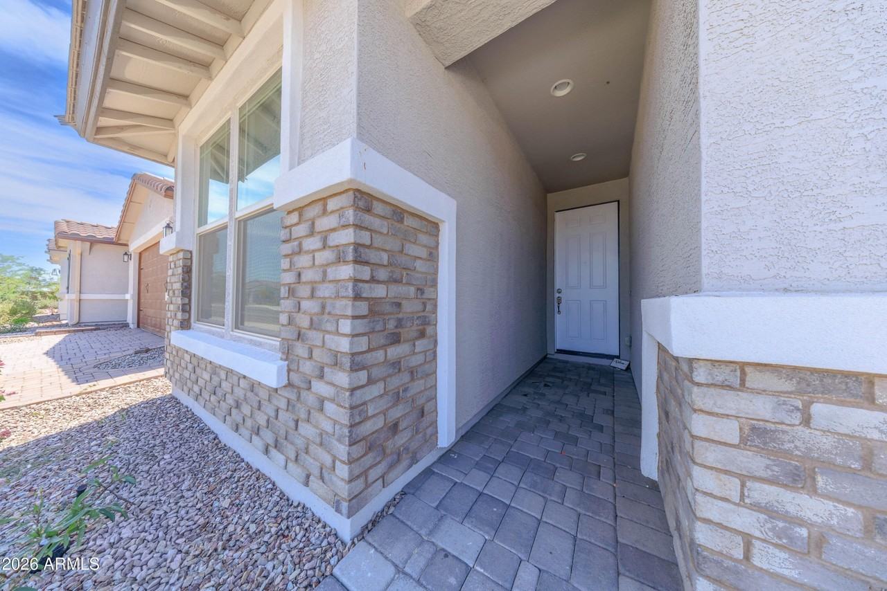 40005 W Elm Dr - Photo 4 of 48