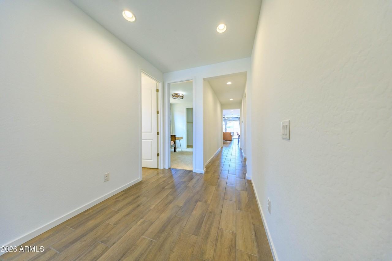 40005 W Elm Dr - Photo 6 of 48
