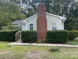 featured image of 445 Bess Town Rd