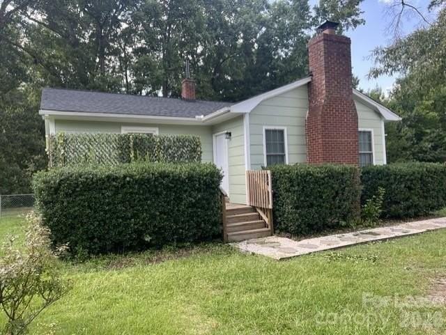 445 Bess Town Rd - Photo 2 of 17