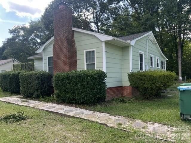 445 Bess Town Rd - Photo 3 of 17