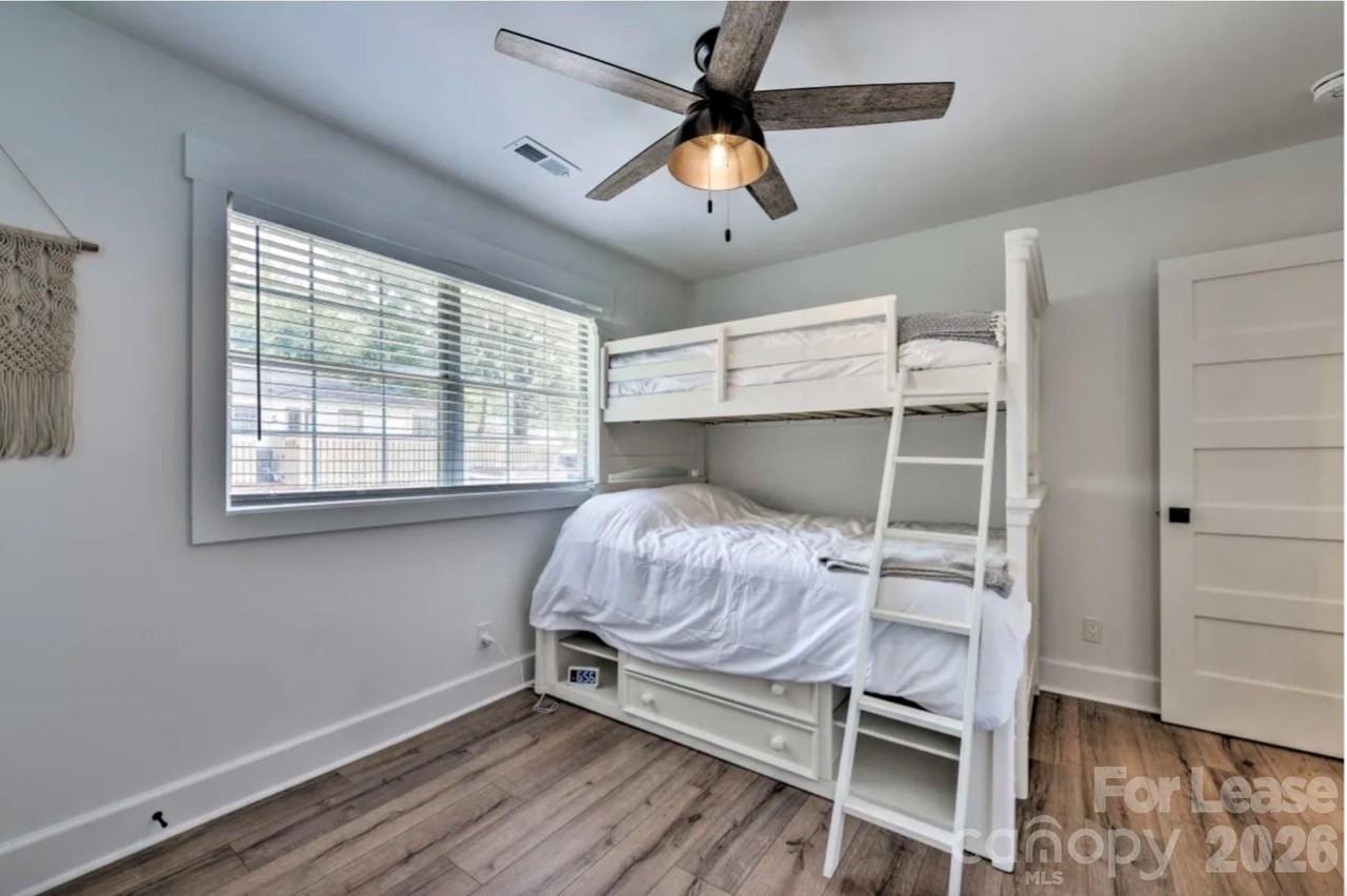 2113 Charlotte Dr - Photo 7 of 24