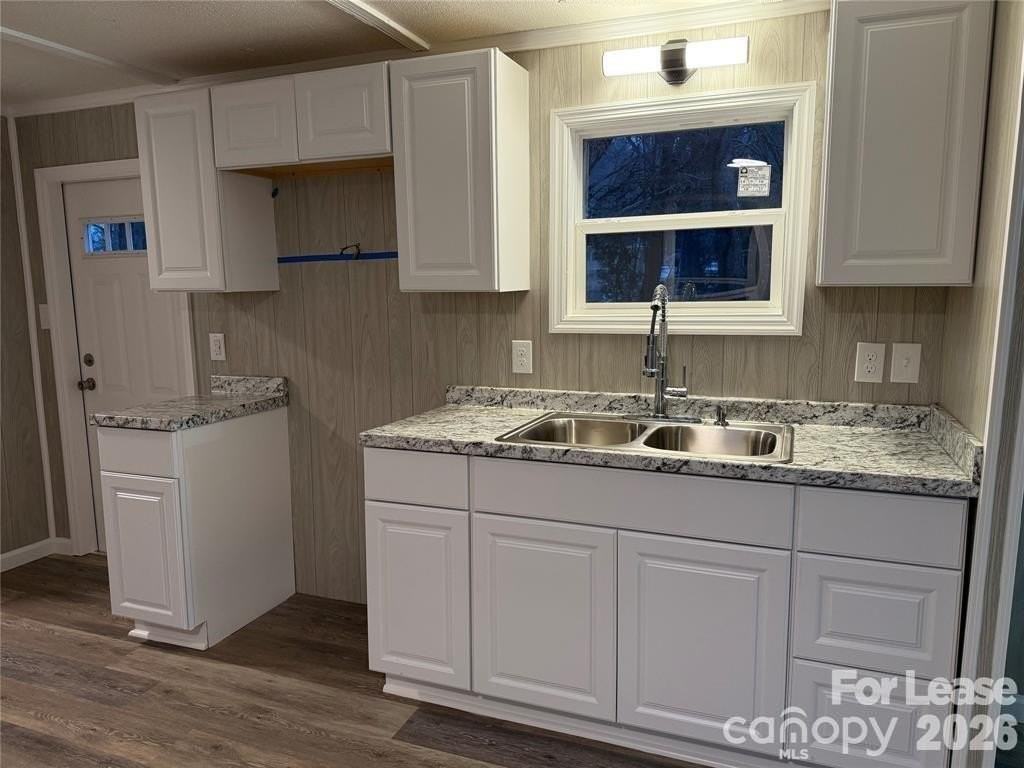 116 Longbranch Rd - Photo 4 of 6