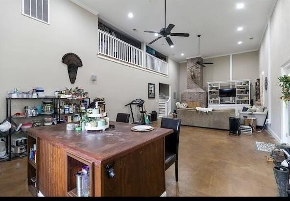 1382 Dupre Rd - Photo 3 of 8