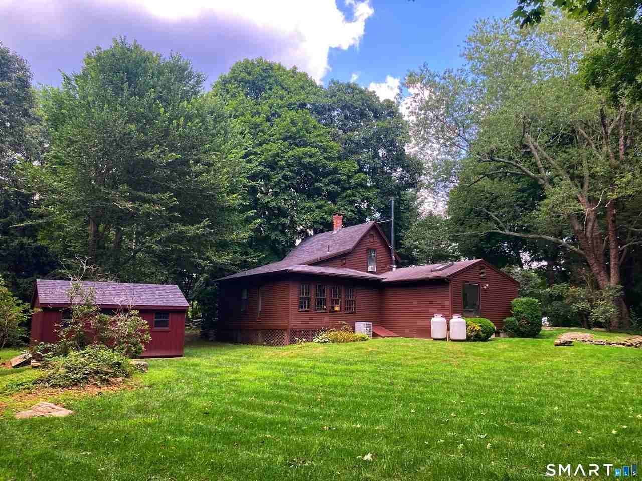 205 Pequot Trl - Photo 2 of 16