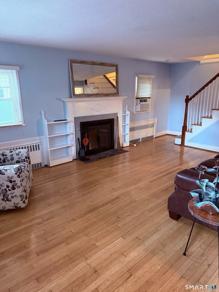 54 Harding Ave - Photo 5 of 21