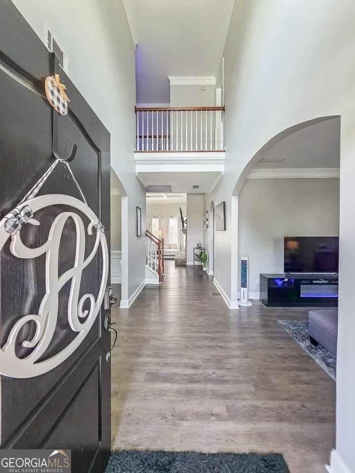 820 Arbor Way - Photo 6 of 32
