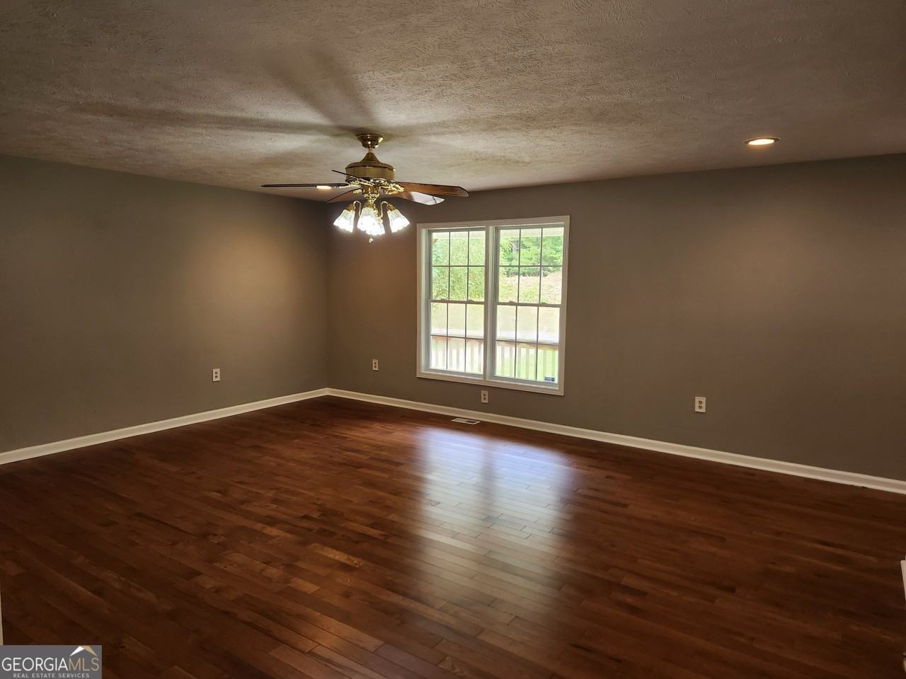 1077 Moran Lake Rd Ne - Photo 2 of 17