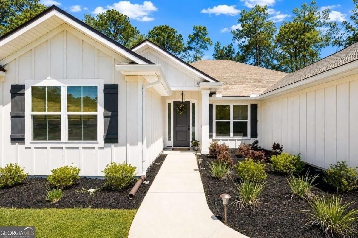 100 Carrington Way - Photo 4 of 42