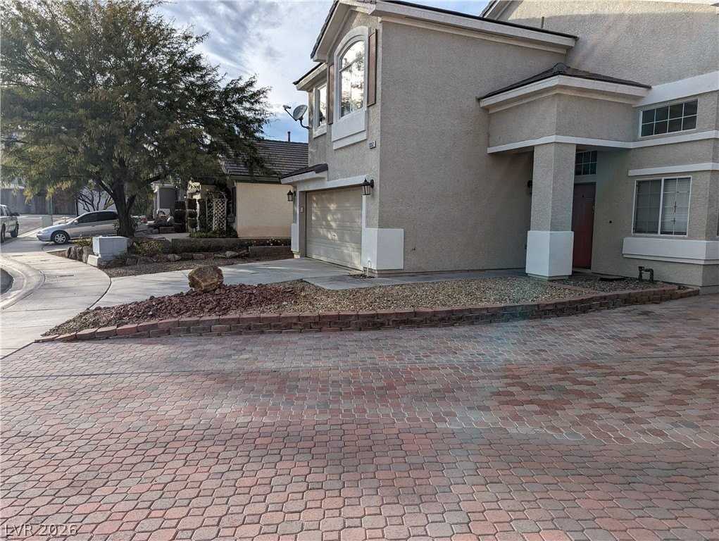 9352 Villa Tuscany Ave - Photo 3 of 38