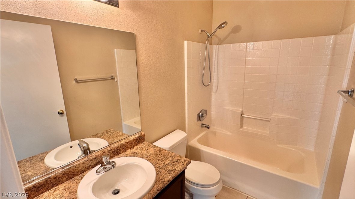 7211 Indian Creek Ln #203 - Photo 7 of 28