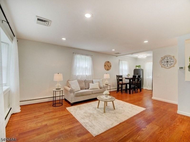 111 Boonton Ave - Photo 4 of 26