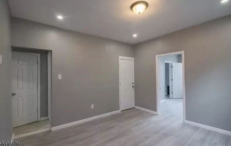 127 Brookwood St - Photo 2 of 8