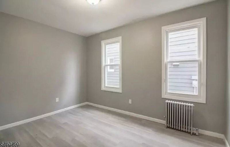 127 Brookwood St - Photo 4 of 8