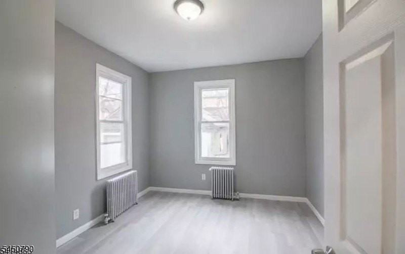 127 Brookwood St - Photo 6 of 8