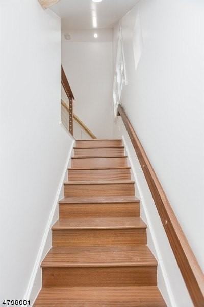 36 N Willow St #3 - Photo 5 of 22