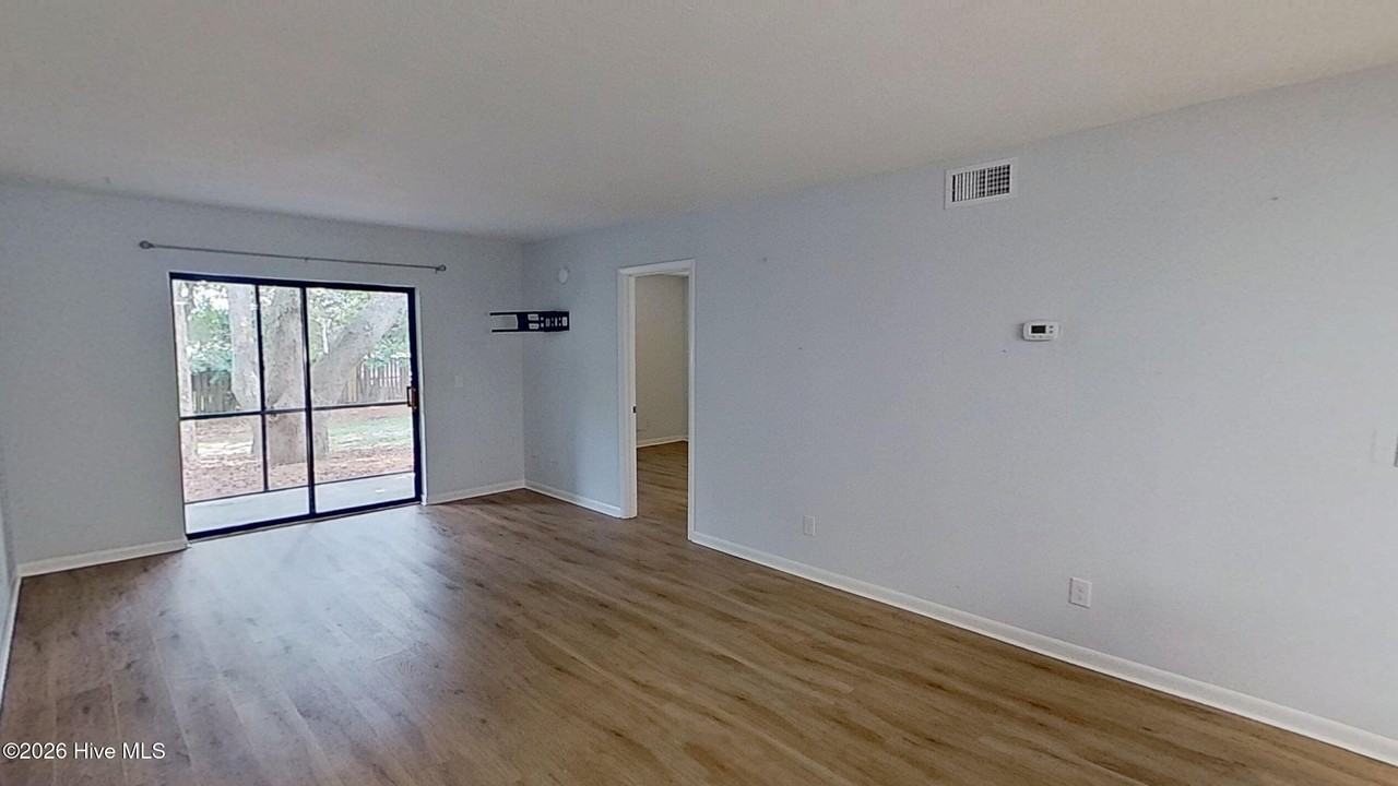 4305 Holly Tree Rd - Photo 2 of 19
