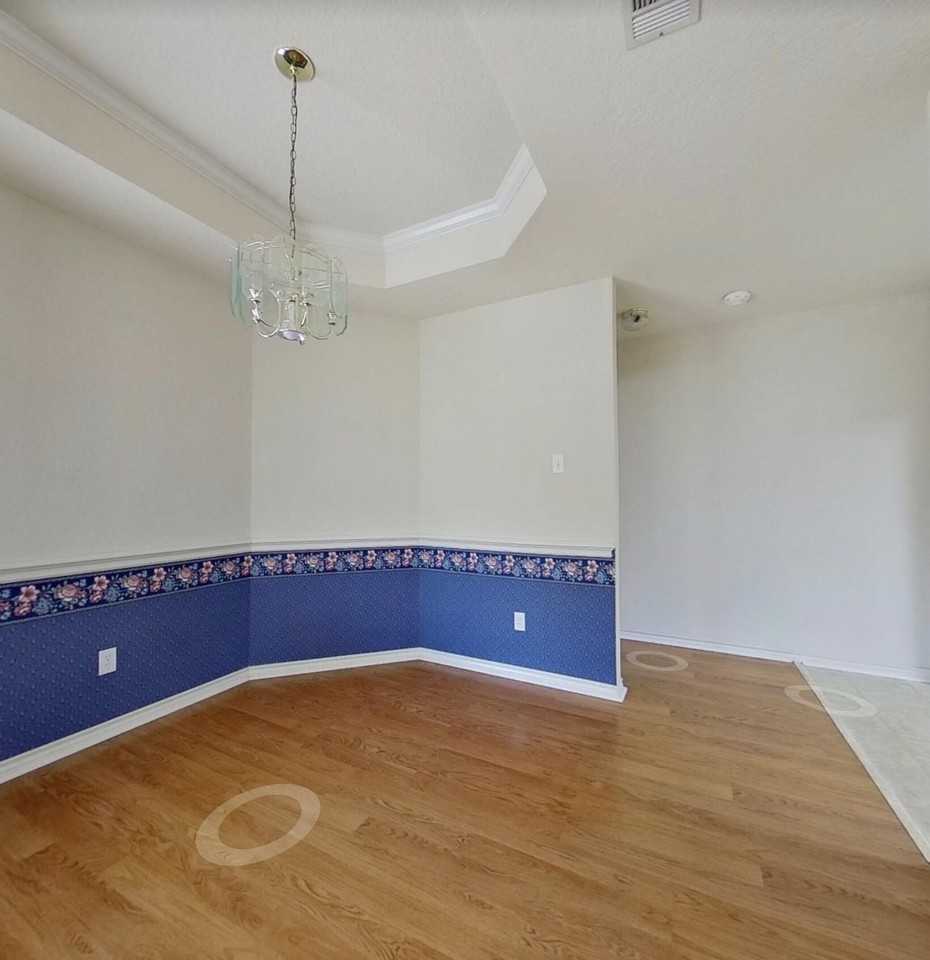 2500 Clover Valley Ln - Photo 5 of 10