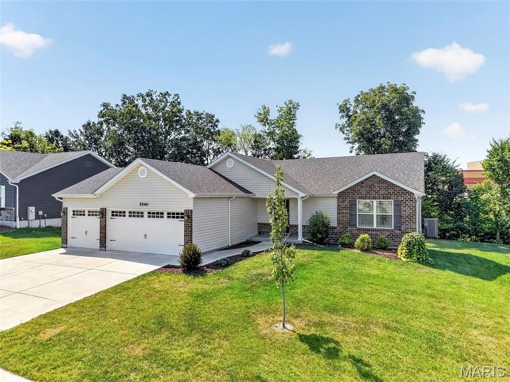5540 Autumn Trace Pkwy - Photo 3 of 41