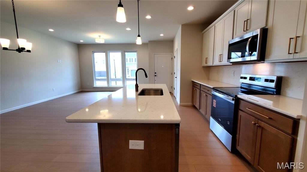 46 Pheasant Ring Dr - Photo 5 of 27