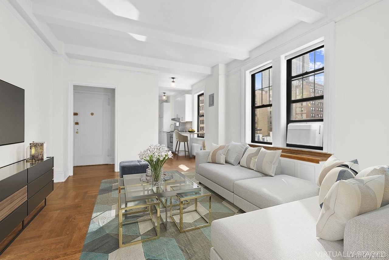 269 W 72nd St #9C - Photo 2 of 5