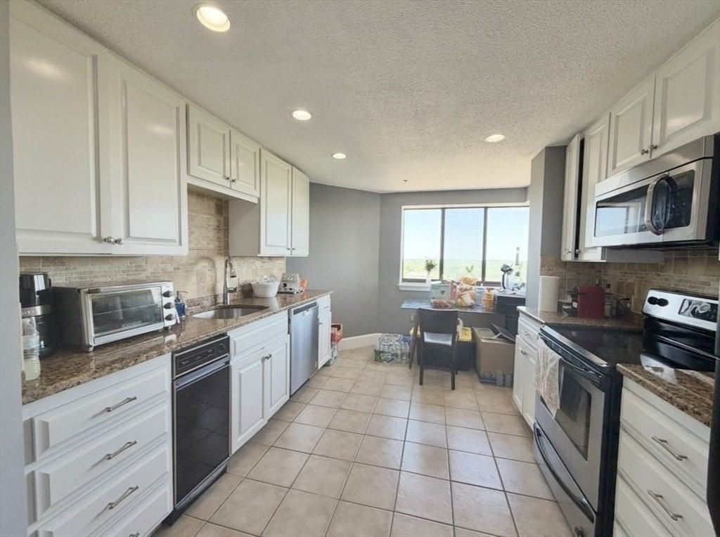 200 Burkhall St #710 - Photo 6 of 16