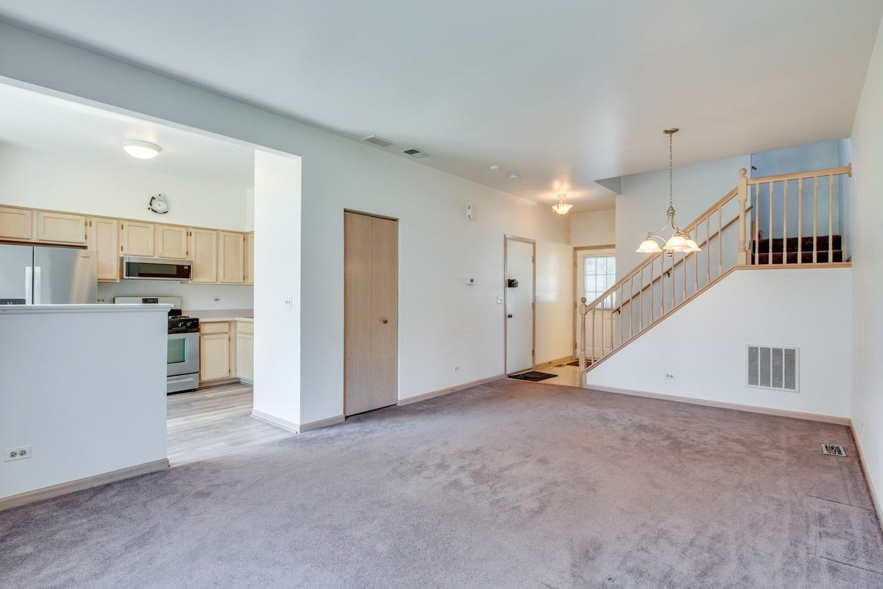 1216 Arapaho Ct #1216 - Photo 3 of 18