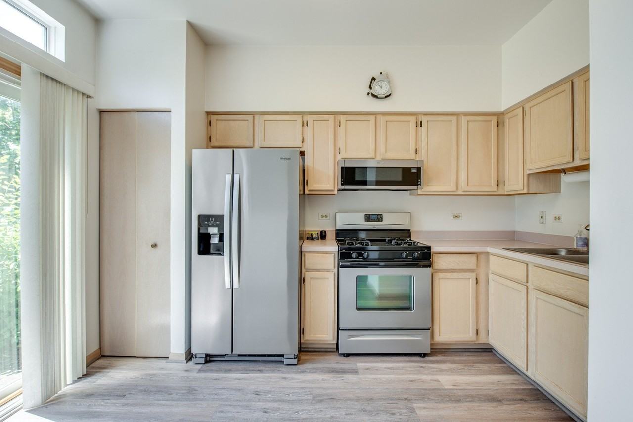 1216 Arapaho Ct #1216 - Photo 6 of 18